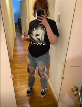 Lmaok , 18, United States