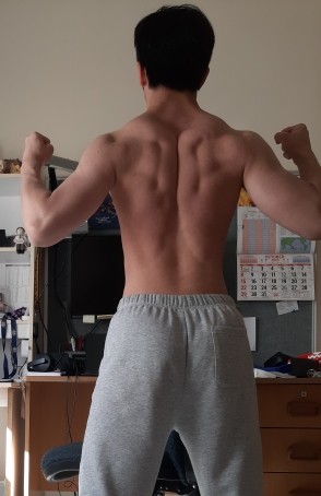 Anton, 20, Australia