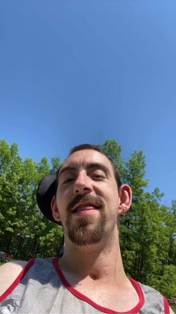 Adam D, 29, Canada
