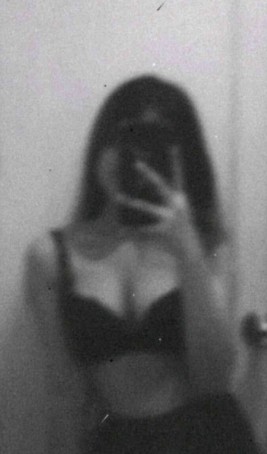 Kaila_, 21