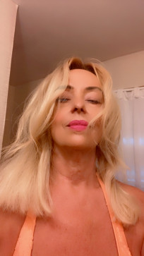 , 40, United States