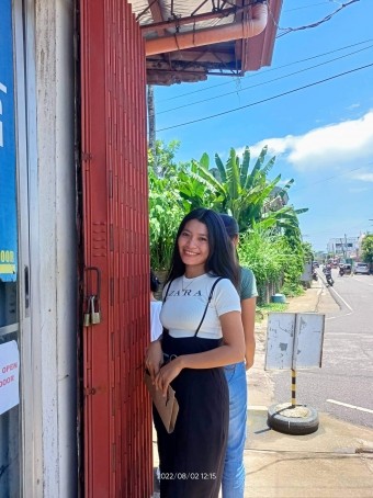 Yanna, 19, Philippines