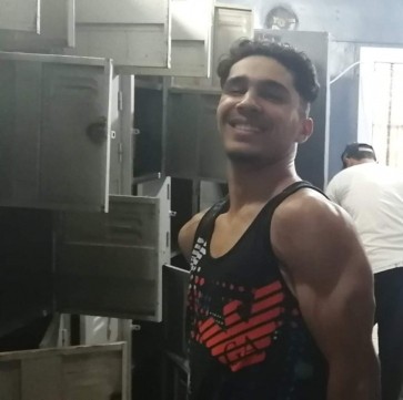Walid, 23