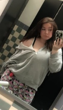 Goddess_Evangeline, 18, United States