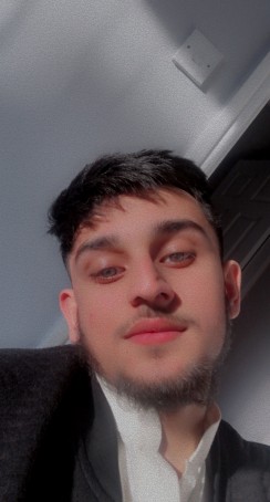 FaR-HaN IsT-h-IaQ, 18, Spain