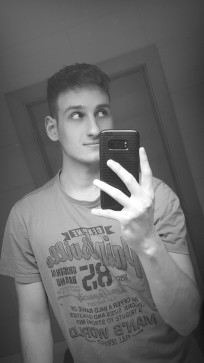 Max, 22, Austria
