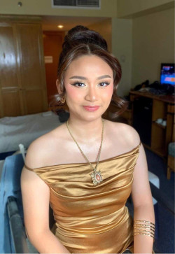 Aaliyah, 19, Philippines