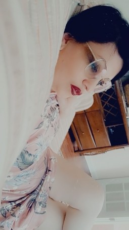 SweetAngelChick, 43, United States