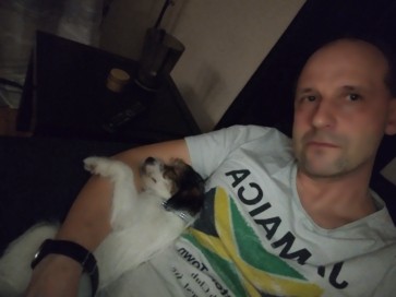 Pete, 45, Finland