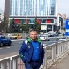 Oly, 42, Romania