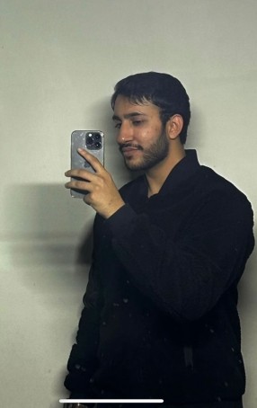Azzam, 25