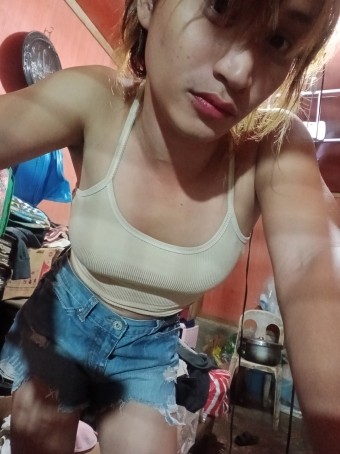Caaya Gaga, 27, Philippines
