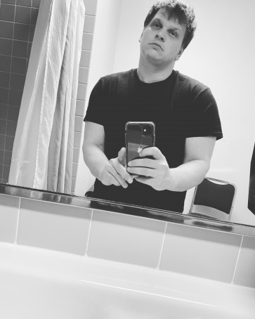 Tony32, 32, United States