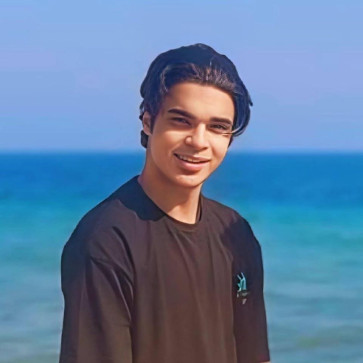 Ali, 24