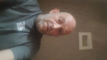 Neil, 38, United Kingdom