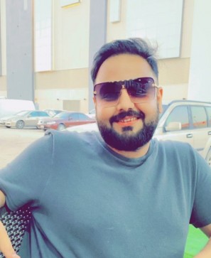 Aamish, 27, United Arab Emirates