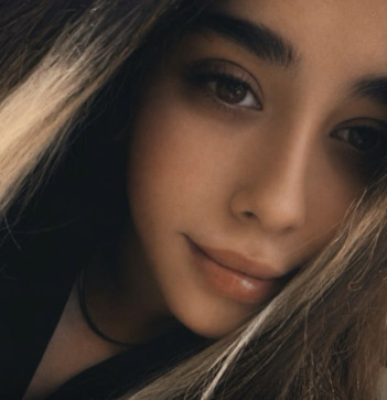 AVA, 25, United States