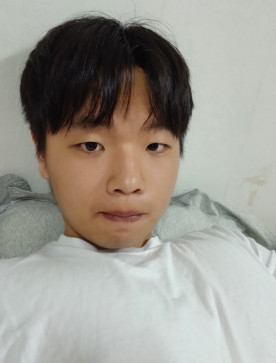 Junho, 22, Japan