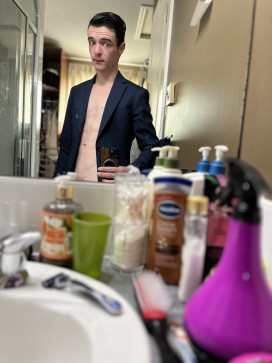 Jadon, 20, Canada