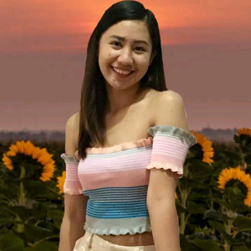 Perla, 30, Philippines