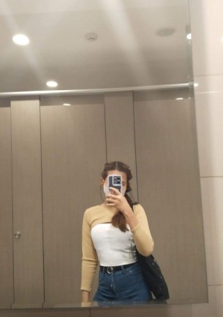 Kathleen, 22, Canada