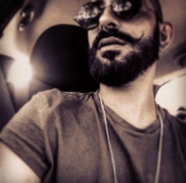 Faqir, 30, Luxembourg