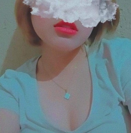 Mia, 20, Philippines