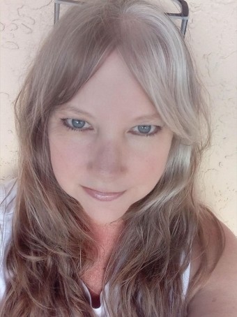 Sydney, 54, United States