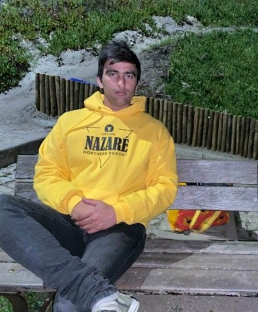 Husnain, 25, Portugal