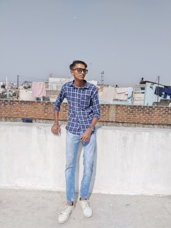 Viral, 19, India