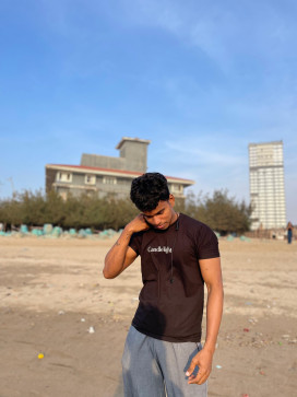 Roshan, 22, India