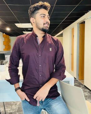 Riyansh, 22, India
