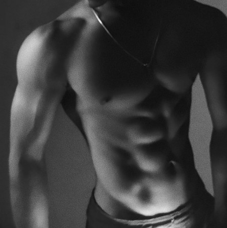 Davi, 19, India