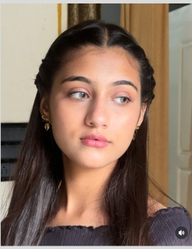 Sapna Kumari , 18, India