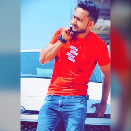 Hunny, 25, India
