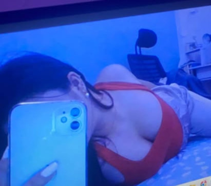 Lexi, 19