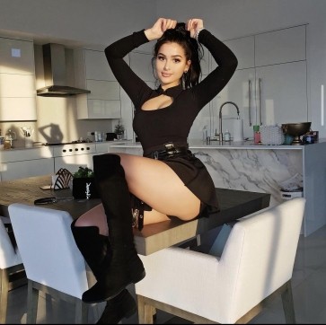 Ariel, 20, United States