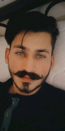 Loyal, 24, Germany