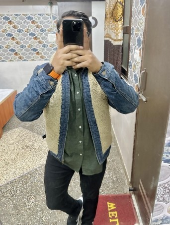 Zain, 28, India