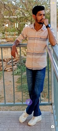 Lavi, 23, India