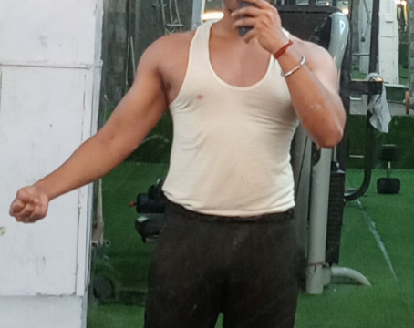 Aniket , 25, India