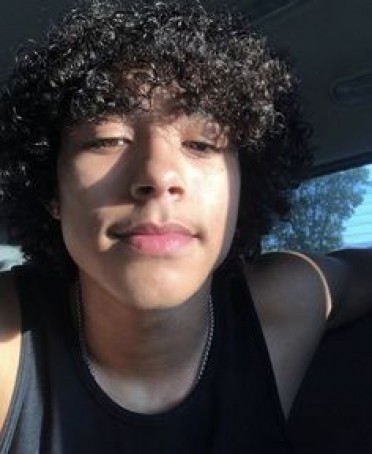 Theyluv_ethan, 18, United States