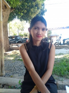 Reaa, 28, Philippines