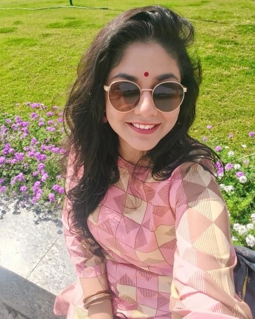 Divyanshi, 25, India