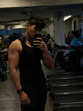 Kartik, 21, India