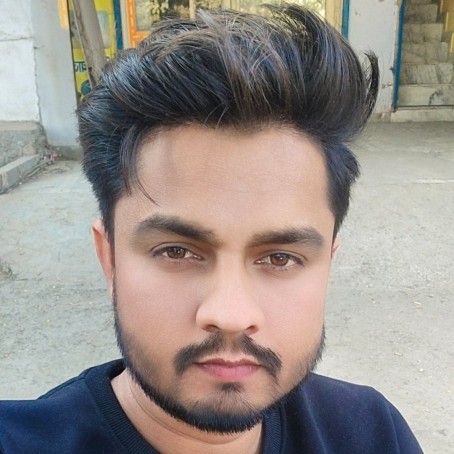 Ravi, 29, India