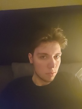 Max, 21, Netherlands