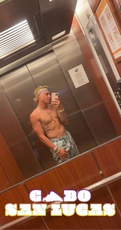 Keenan , 24, United States